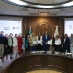 Diputadas priistas proponen prohibir cirugías estéticas a menores