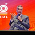 Rinde Escobedo homenaje a los grandes maestros del Teatro de Nuevo León