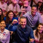 Honra Congreso a Mauricio Fernández con altar de muertos