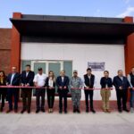 Dan Escobedo e Infonavit certeza jurídica a familias con entrega de escrituras