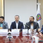 CEDHNL entrega reconocimiento a Personas Promotoras de os Derechos Culturales