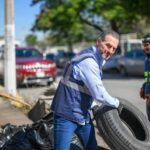 Beneficia la Fábrica de Escuelas a alumnos de Secundaria Técnica con calzado deportivo