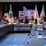 Realiza Monterrey trabajos nocturnos de bacheo en avenida Los Ángeles