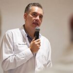 Mike Flores y Arturo Islas inauguran santuario para caballos Kawayo